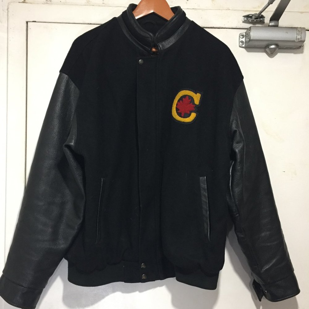 VINTAGE NORTH END BOMBER JACKETS SIZE L